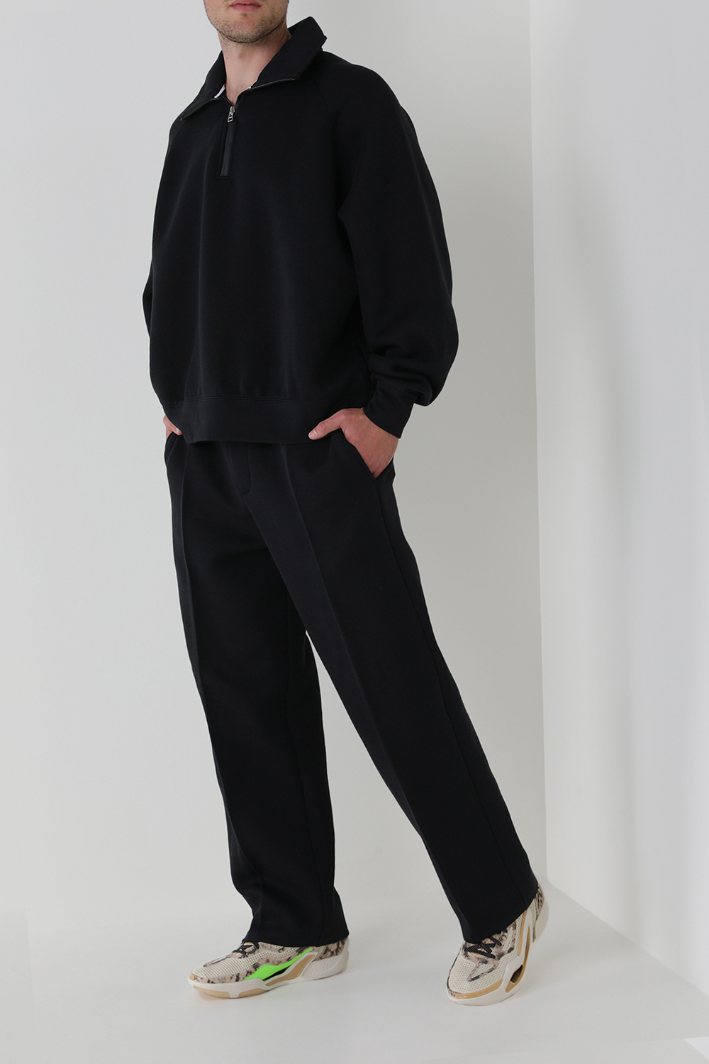 סווטשירט עם חצי רוכסן